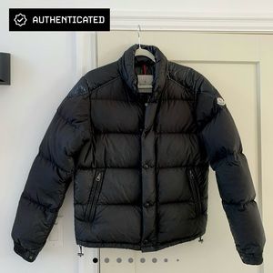 Moncler puffer jacket (unisex)